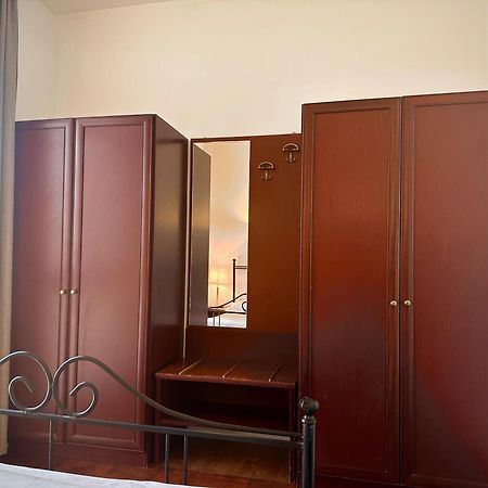 Appartamenti Leonardo Brescia Bagian luar foto