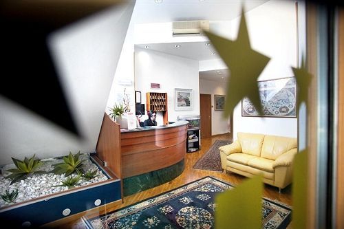 Appartamenti Leonardo Brescia Bagian luar foto